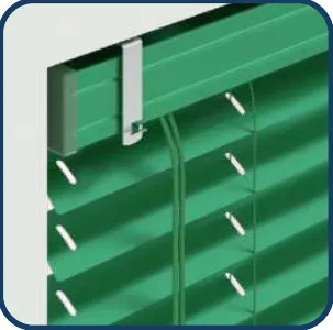 Veneziana da esterno montata a soffitto